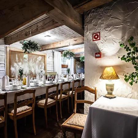 Zabytkowy Spichlerz W Olsztynie Kolo Czestochowy *