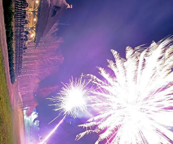 Inn Zabytkowy Spichlerz W Olsztynie Kolo Czestochowy *