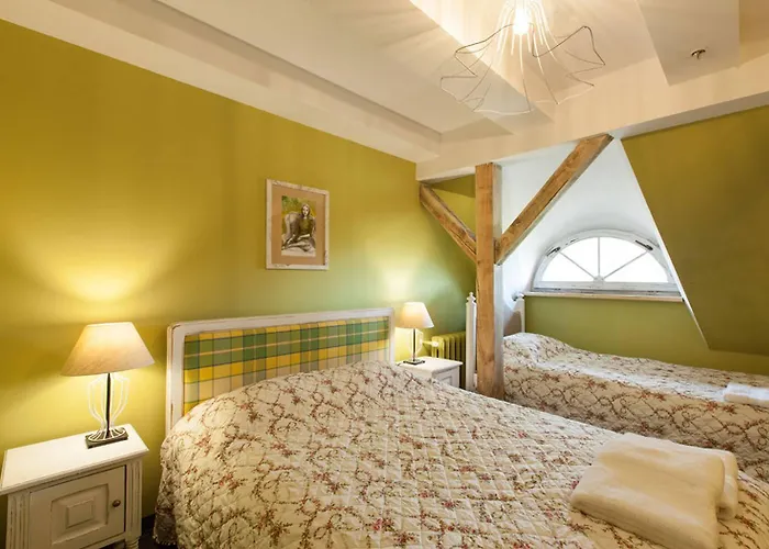 Inn Zabytkowy Spichlerz W Olsztynie Kolo Czestochowy