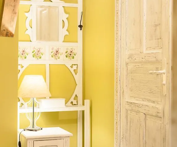 Inn Zabytkowy Spichlerz W Olsztynie Kolo Czestochowy Olsztyn (Silesia)