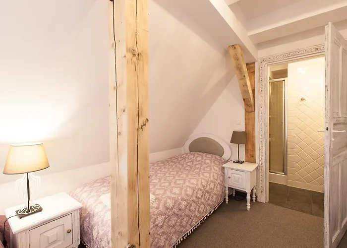 Inn Zabytkowy Spichlerz W Olsztynie Kolo Czestochowy Olsztyn (Silesia)